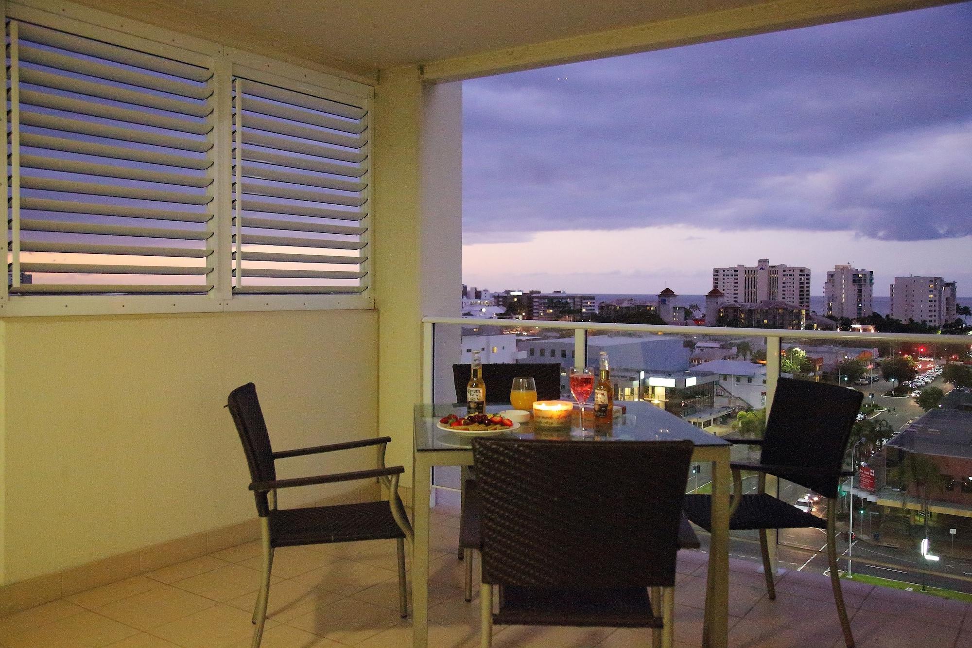 Cairns Central Plaza Apartment Hotel Official Экстерьер фото