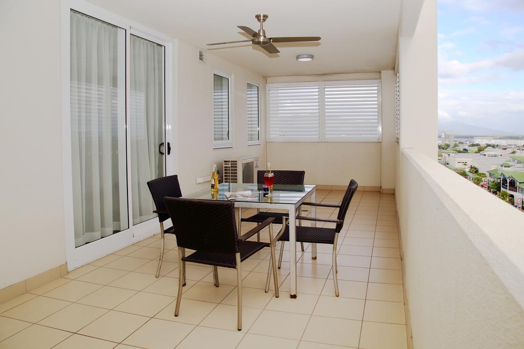 Cairns Central Plaza Apartment Hotel Official Экстерьер фото