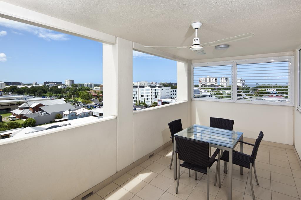 Cairns Central Plaza Apartment Hotel Official Ресторан фото